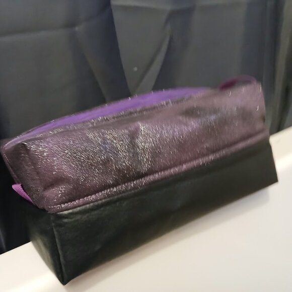 New Zippy Cosmetics Toiletries Travel Hanging Bags 5x5x10" Faux Leather & Fabric - Picture 9 of 16